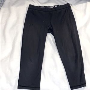 Underarmour black legging: